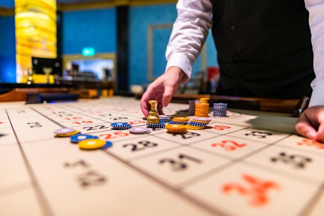 Imperial Casino Strazny Hotel エクステリア 写真